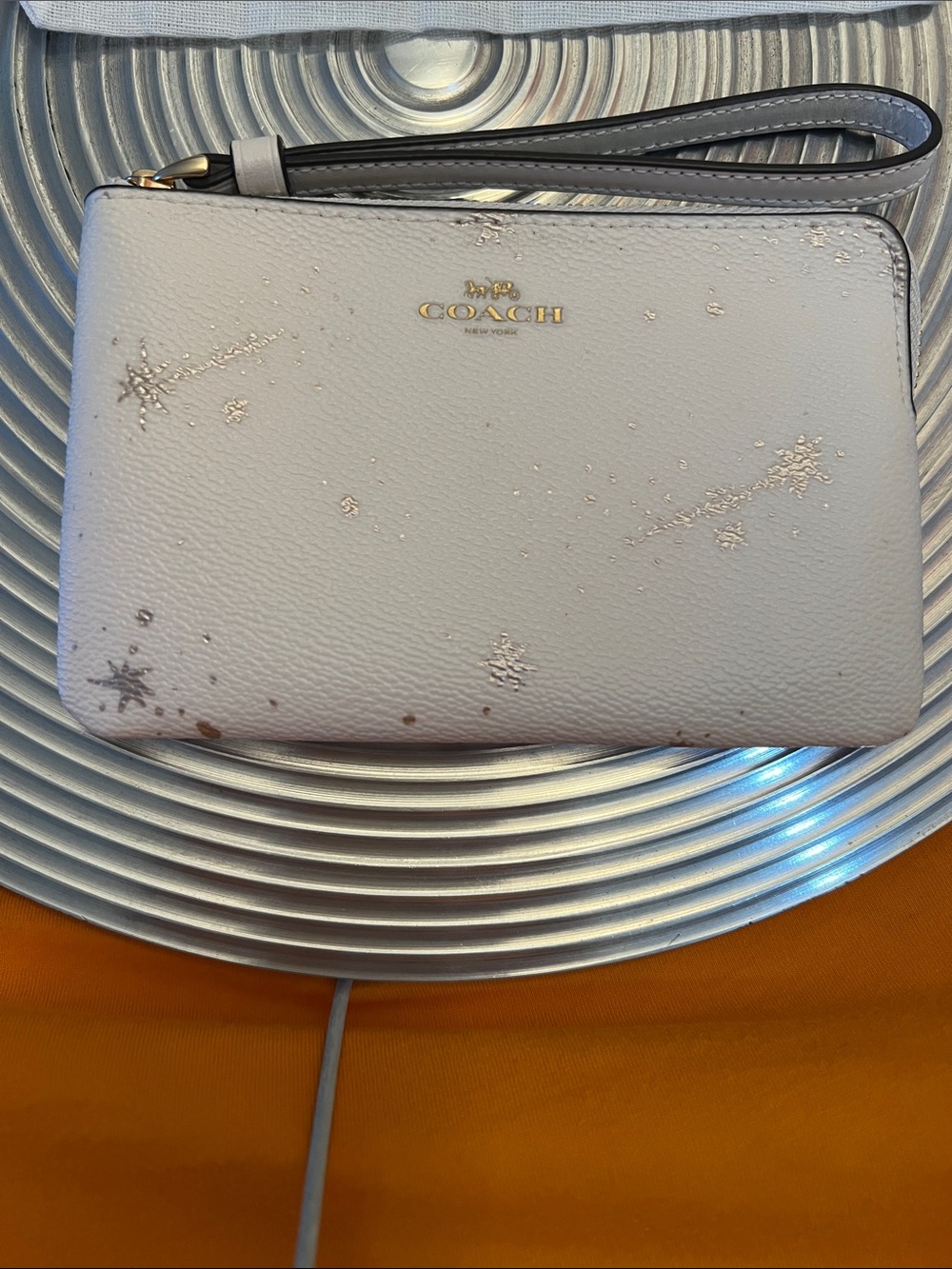 Coach NWT Chalk Star-Accent Wristlet Pouch - Picture 3 of 7